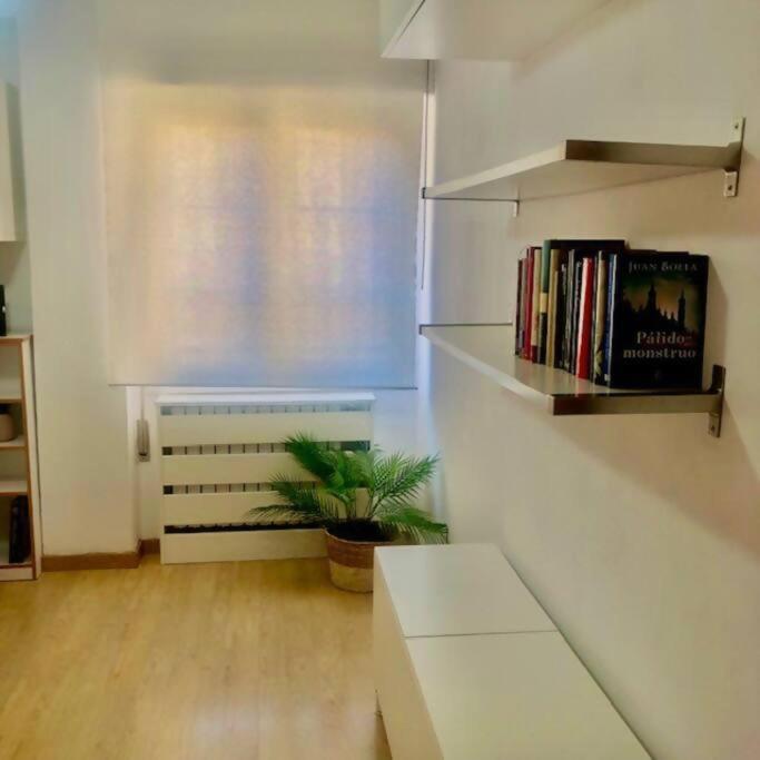 Appartement Nuevo Con Piscina A 2 Minutos Estacion Tren Ave à Saragosse Extérieur photo