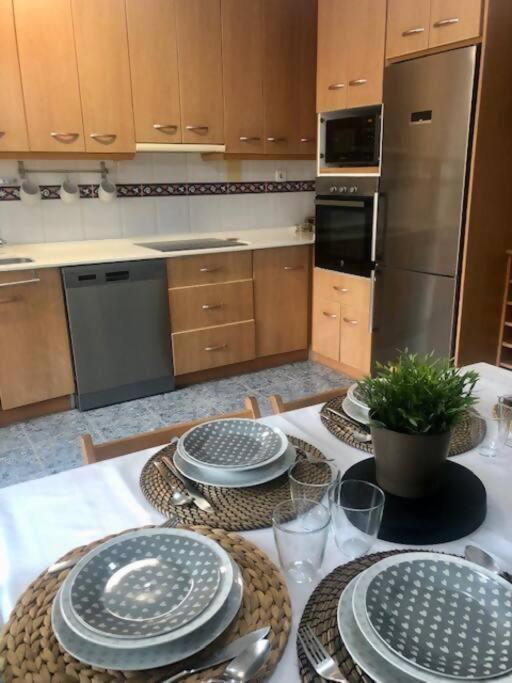 Appartement Nuevo Con Piscina A 2 Minutos Estacion Tren Ave à Saragosse Extérieur photo
